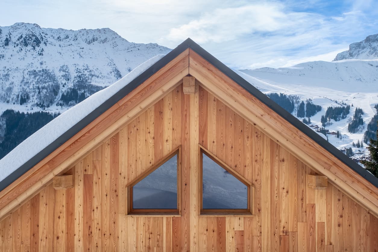 Un logement à la montagne : faites construire votre propre chalet !